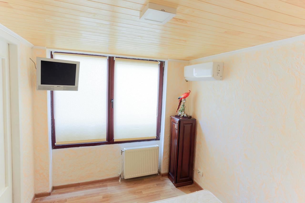 Hostel N1 Dom Odessa Extérieur photo